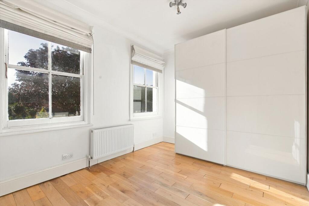 House in London - View 5