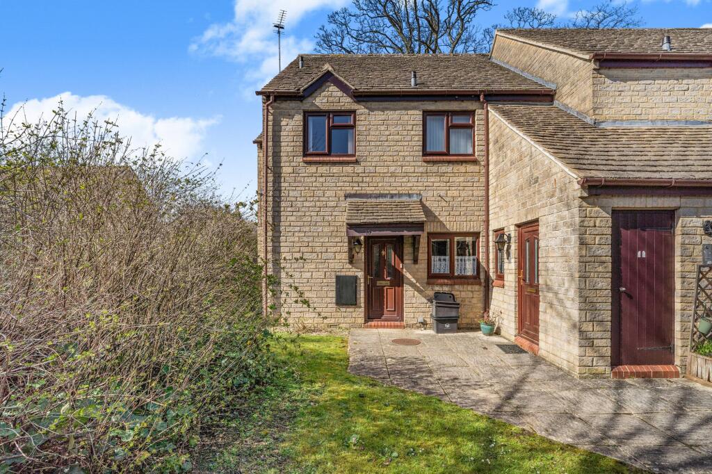 Main image of property: Riverside Gardens, Witney, OX28