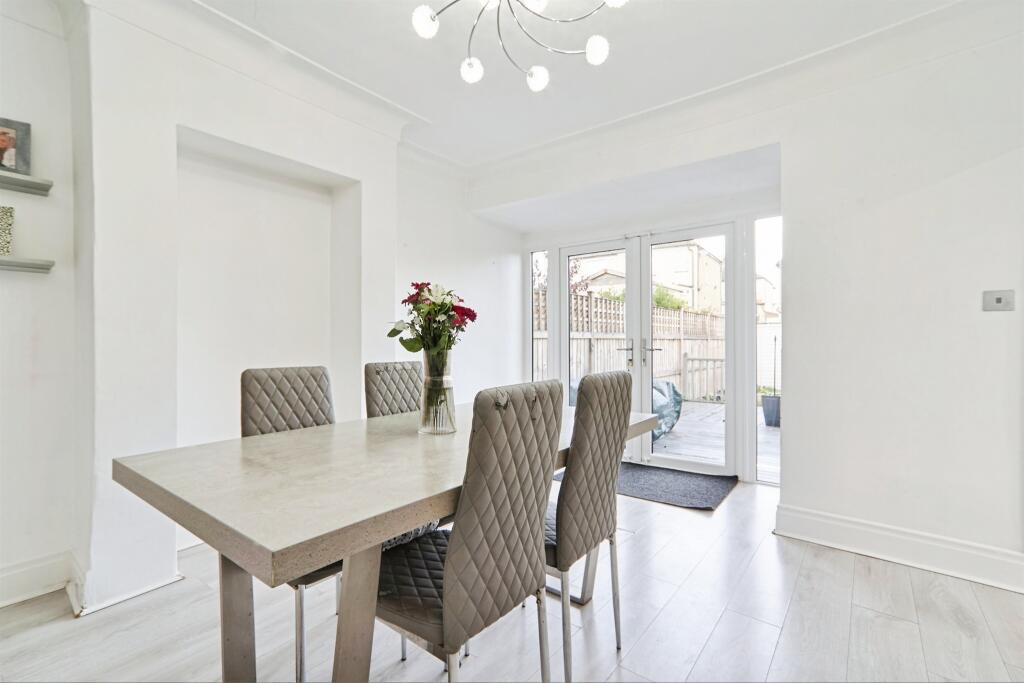 Additional image 6 of Hinchliffe Avenue, Baildon, Shipley