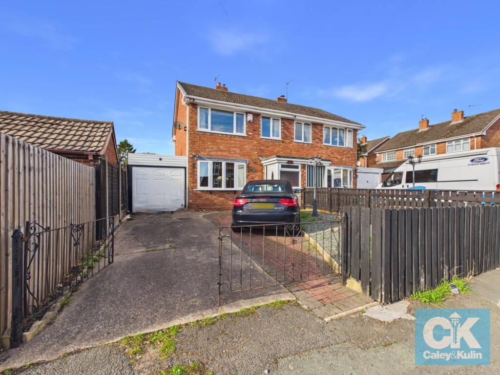 3-bed semi-detached on Highfield Road, Heath Hayes, Cannock, WS12 2DX, £240,000