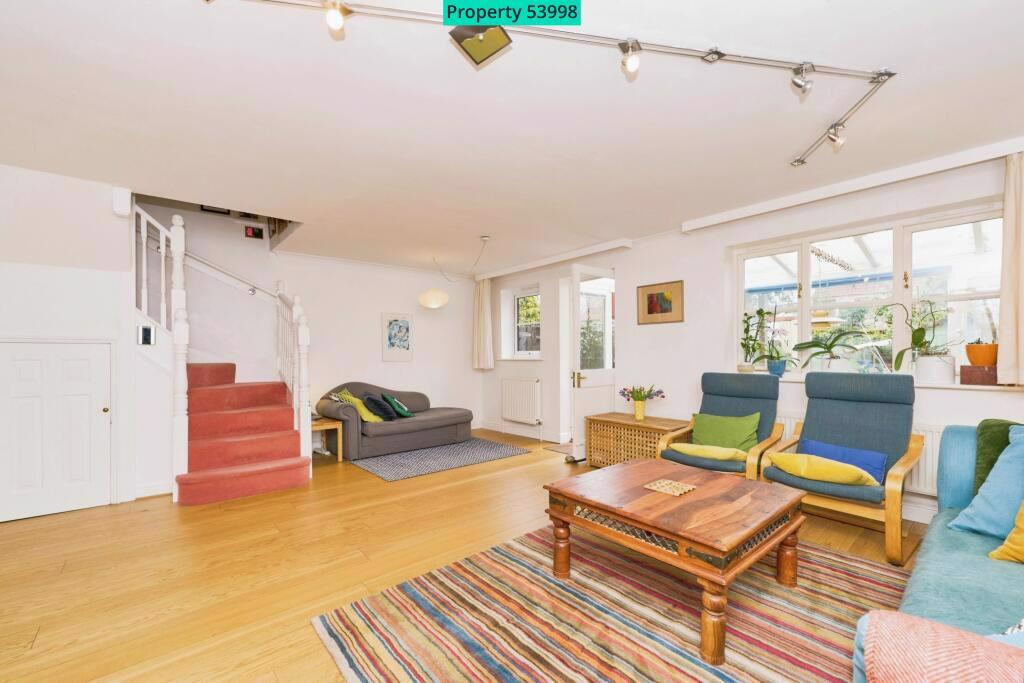 House in New Malden, Berrylands - View 4