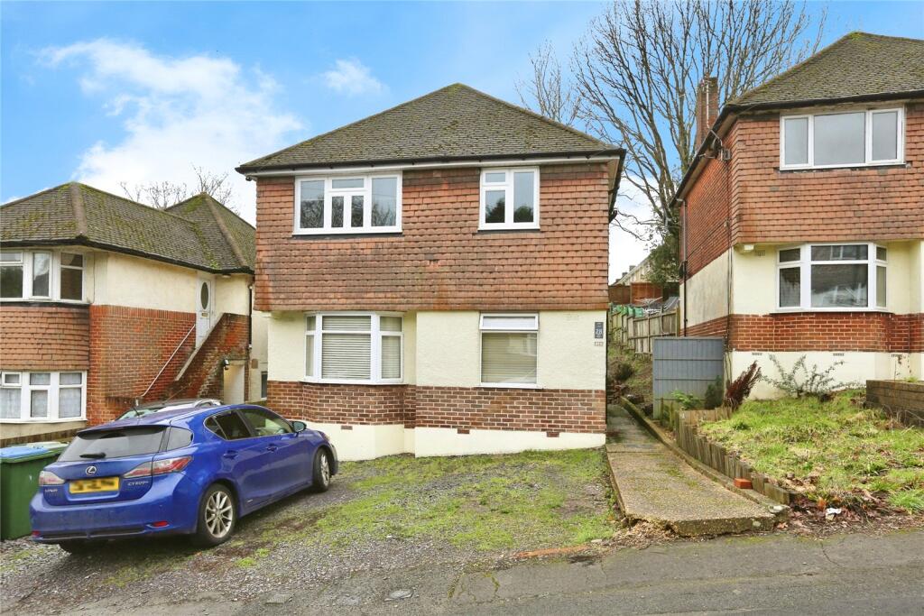 Main image of property: Vale Drive, Southampton, Hampshire, SO18
