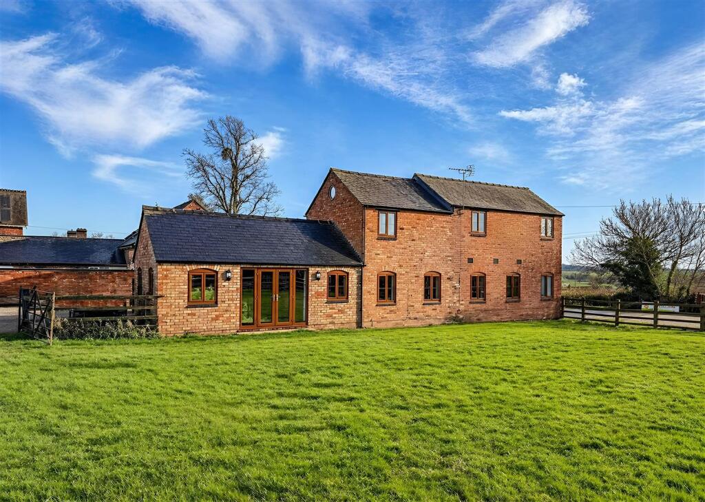 Main image of property: Leicester Road, Sapcote, Leicester