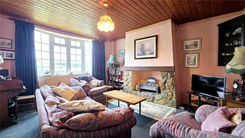 House in Llandudno - View 3
