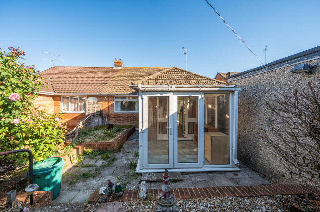 House in Stratton St Margaret, Swindon - View 5