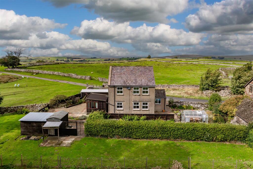 Main image of property: Greenside Head Cottage, Greenside Lane, Ravenstonedale, Cumbria