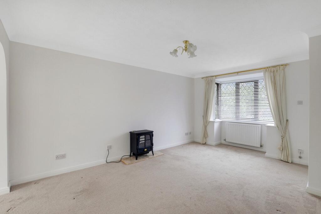 House in Nottingham, Dovedale Estate, Long Eaton - View 2