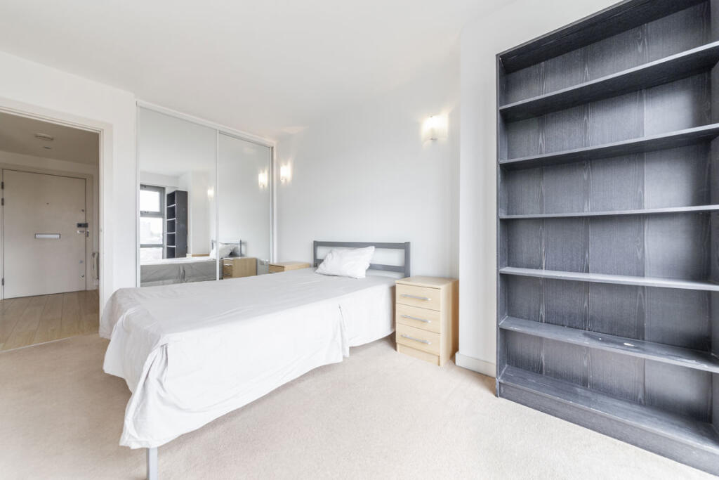 Apartment in London, Greenwich Town Centre, Royal Borough of Greenwich - View 4