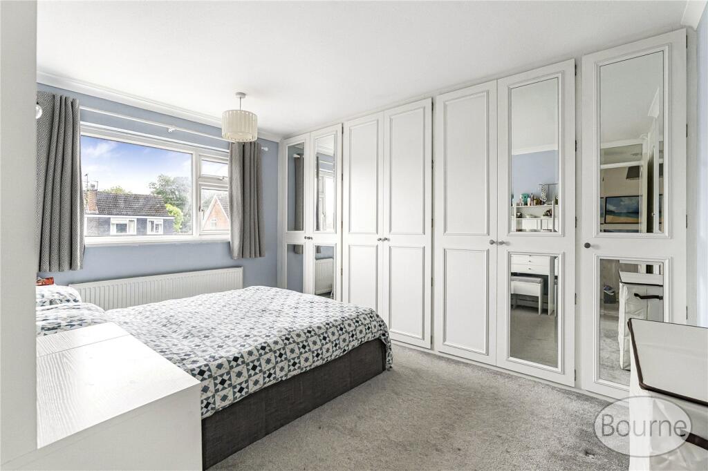 House in Guildford, Surrey - View 5