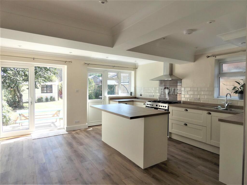 House in Portsmouth - View 3