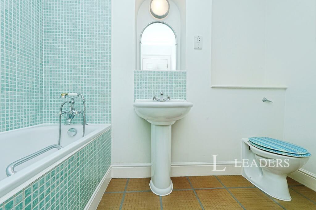 Property photo 10