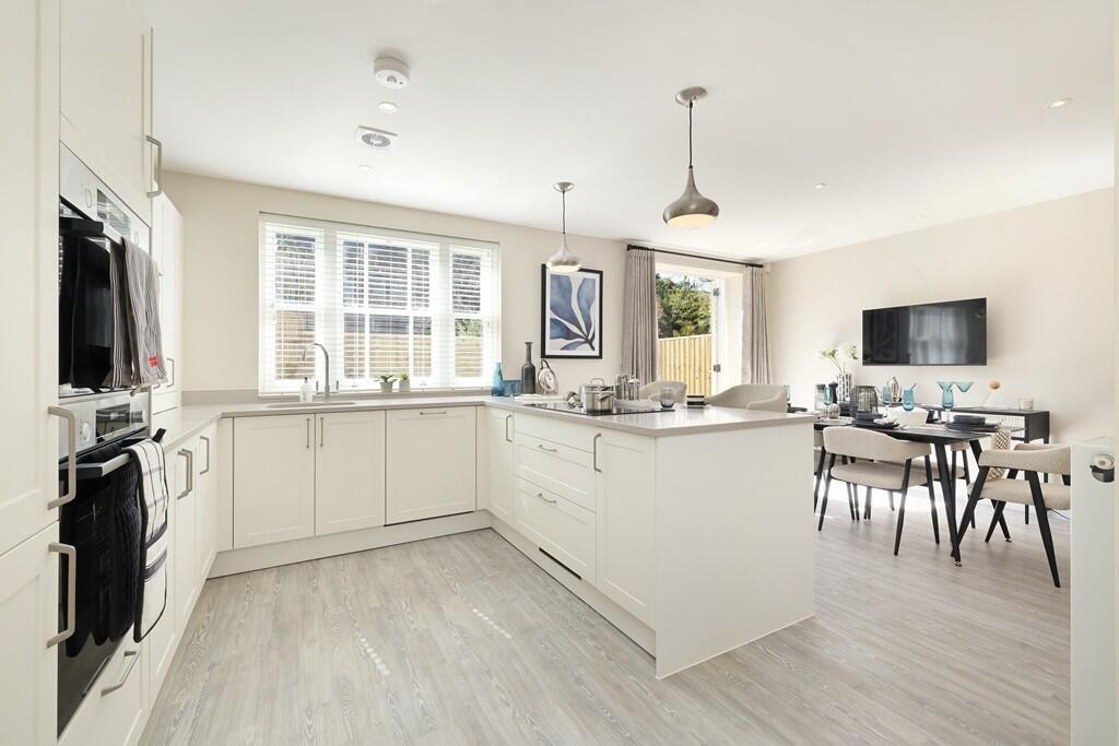 Eridge Road,
Tunbridge Wells,
Kent, 
TN4 photo 4