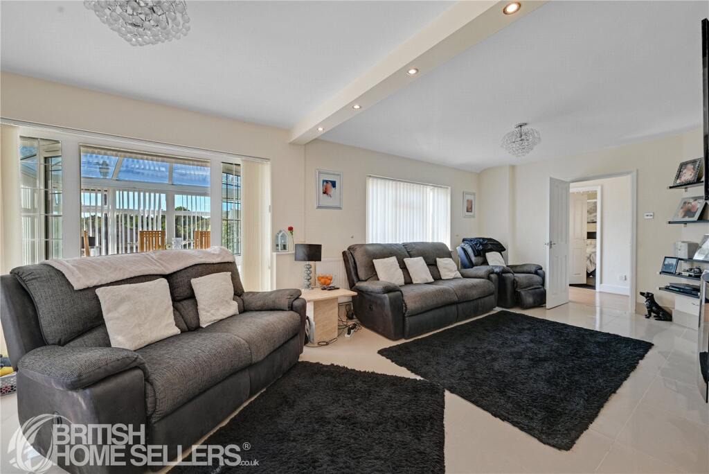 House in Southall - View 3