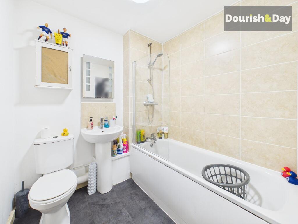 Apartment in Stafford, Staffordshire - View 4