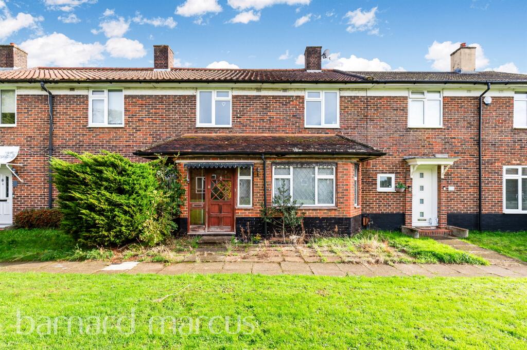 Main image of property: Pitwood Green, Tadworth