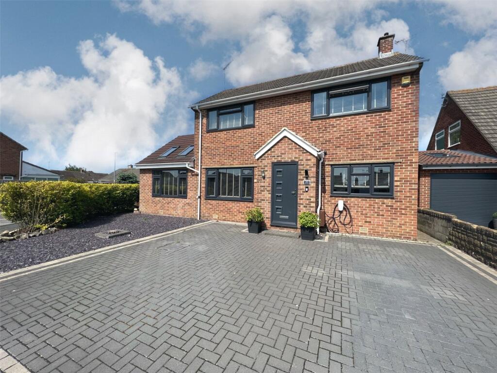 4-bed detached on Northfield Way, Nythe, Swindon, SN3, £525,000