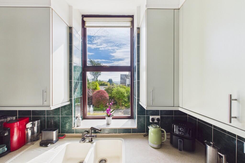 House in Lancaster - View 5