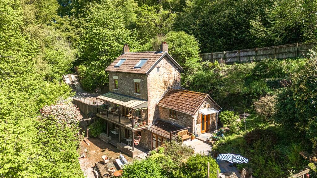 Main image of property: Lower Wye Valley Road, St. Briavels, Lydney, Gloucestershire, GL15
