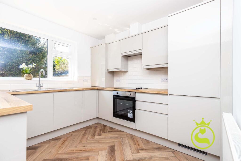 House in Poole, Alderney - View 3