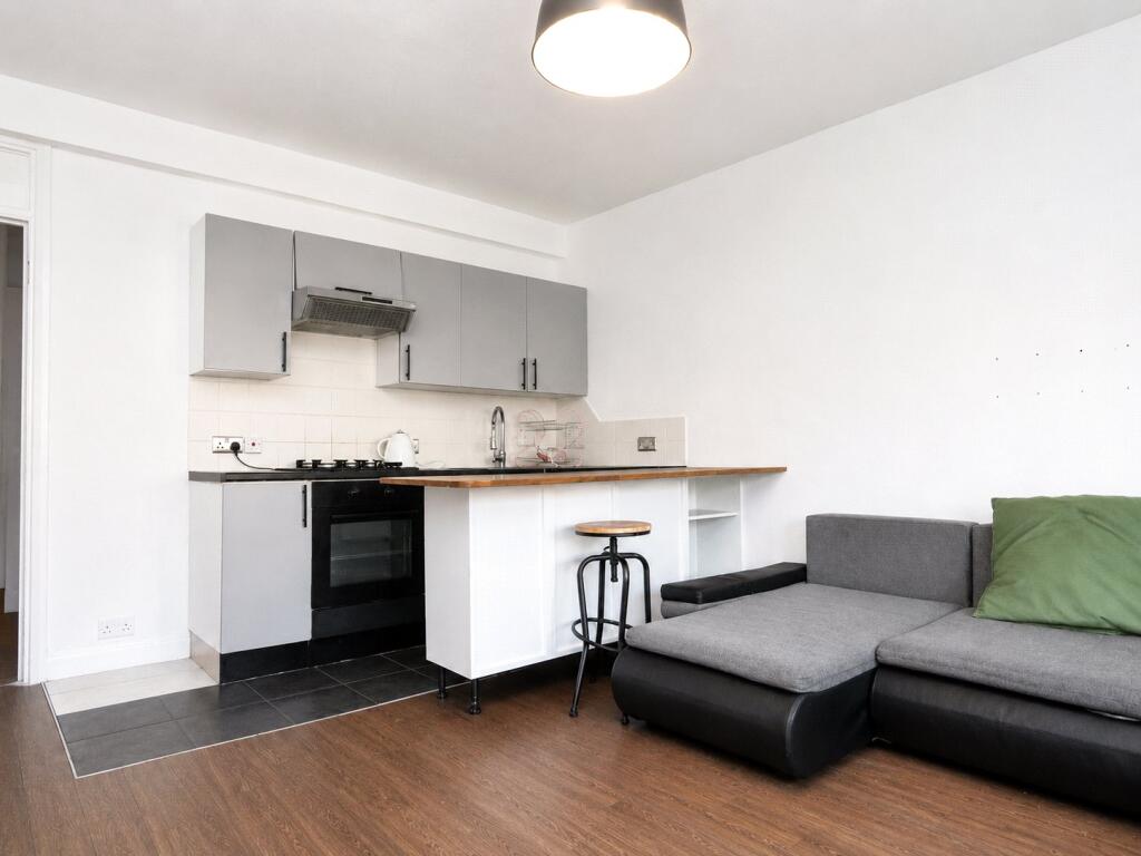 Main image of property: Streatham High Road, London, SW16