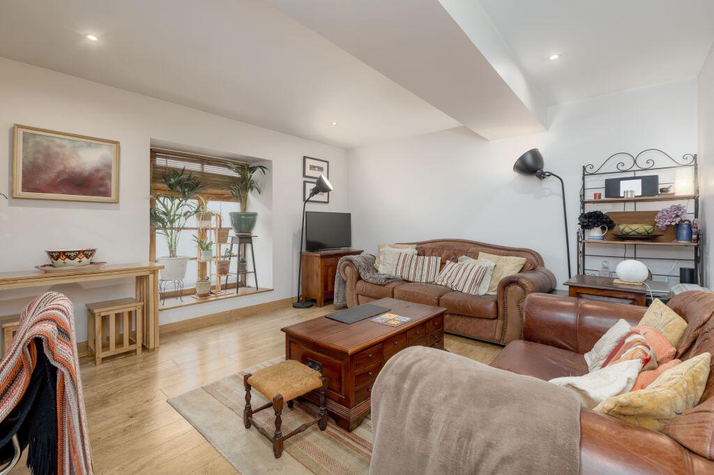 Apartment in Edinburgh, The Shore, Leith Harbour & Newhaven - View 3