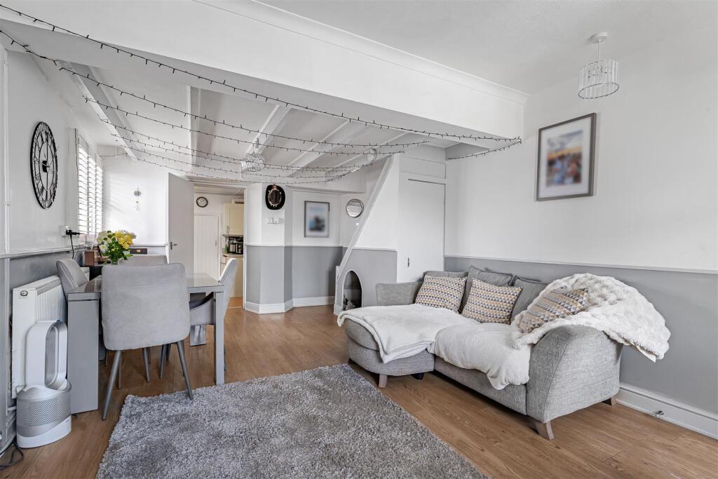 Eddystone Terrace, Wadebridge photo 4