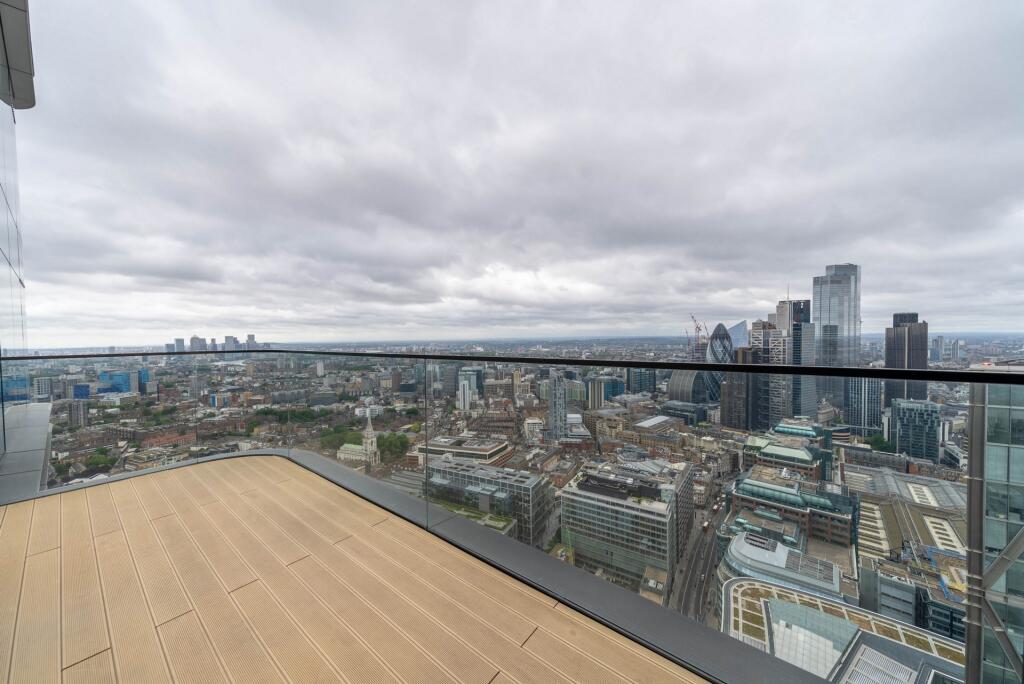 Principal Place, Shoreditch, EC2A photo 3