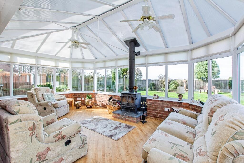 Garnsgate Road, Long Sutton, Spalding photo 3