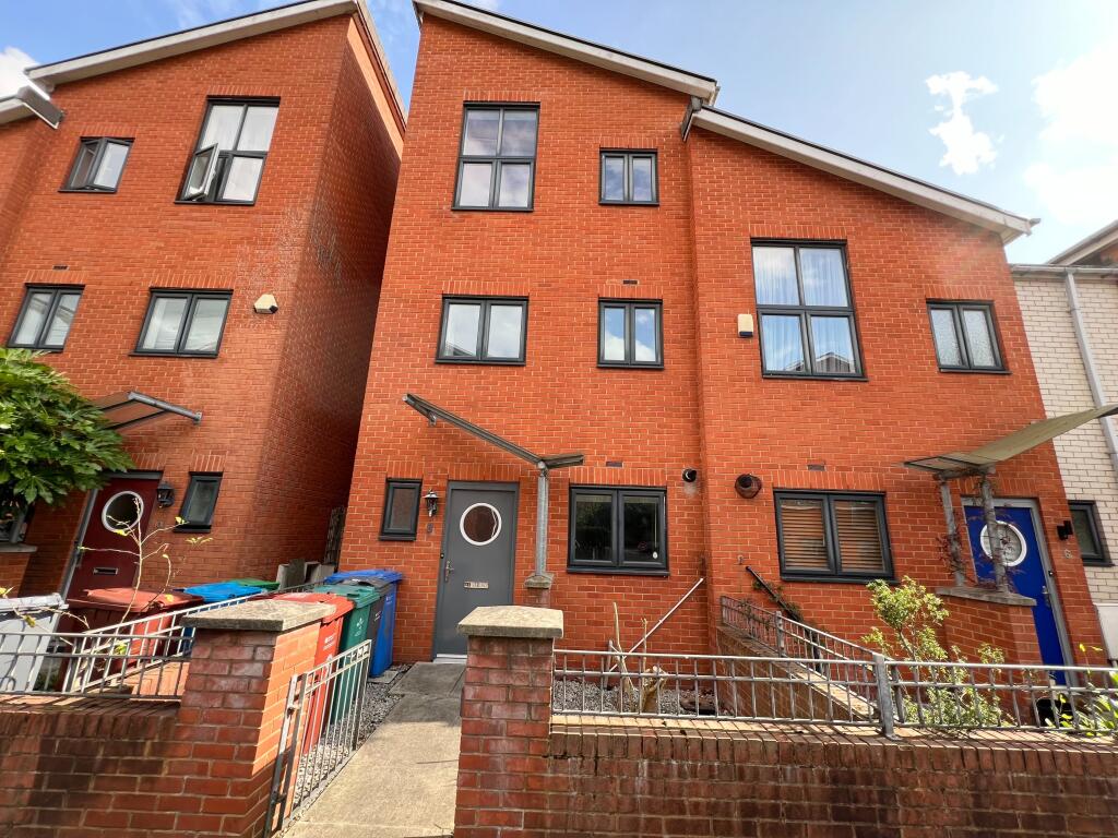 Main image of property: Loxford Street, Hulme, Manchester, M15