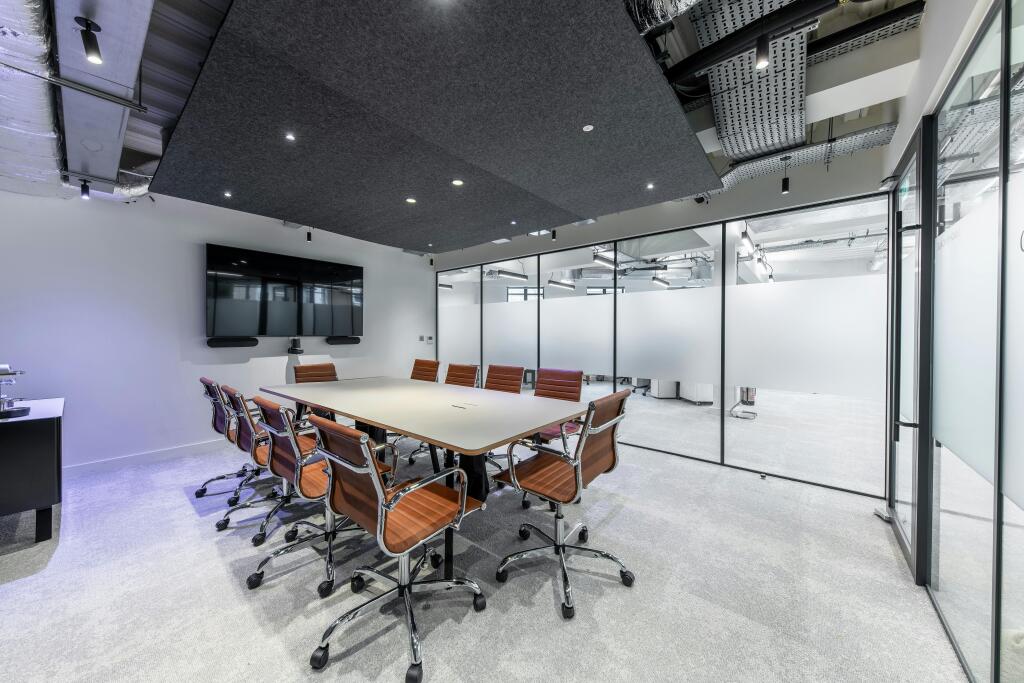52 brooks mews 2886 office1.jpg