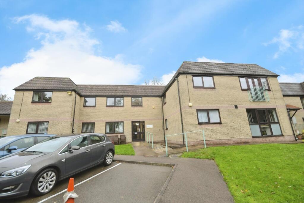 Main image of property: High Street, Chesterfield, Old Whittington