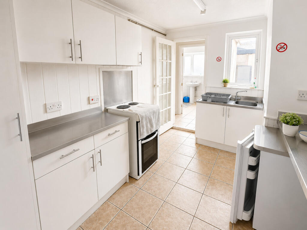 House in Colchester, Hythe - View 3