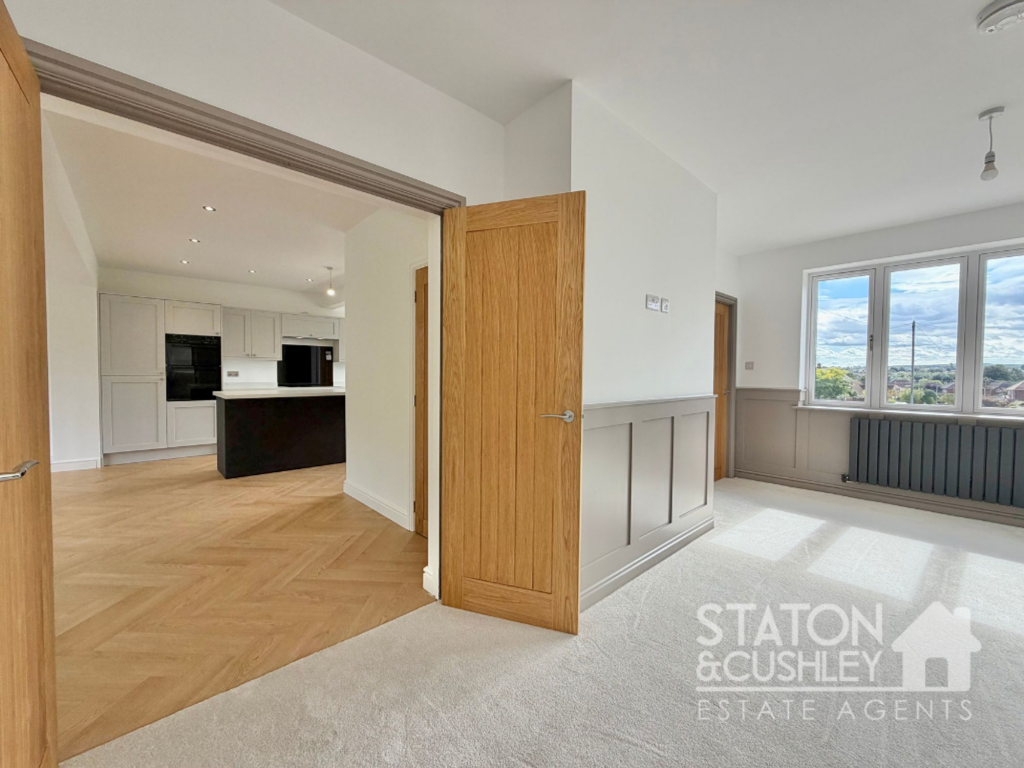 House in Nottingham - View 5