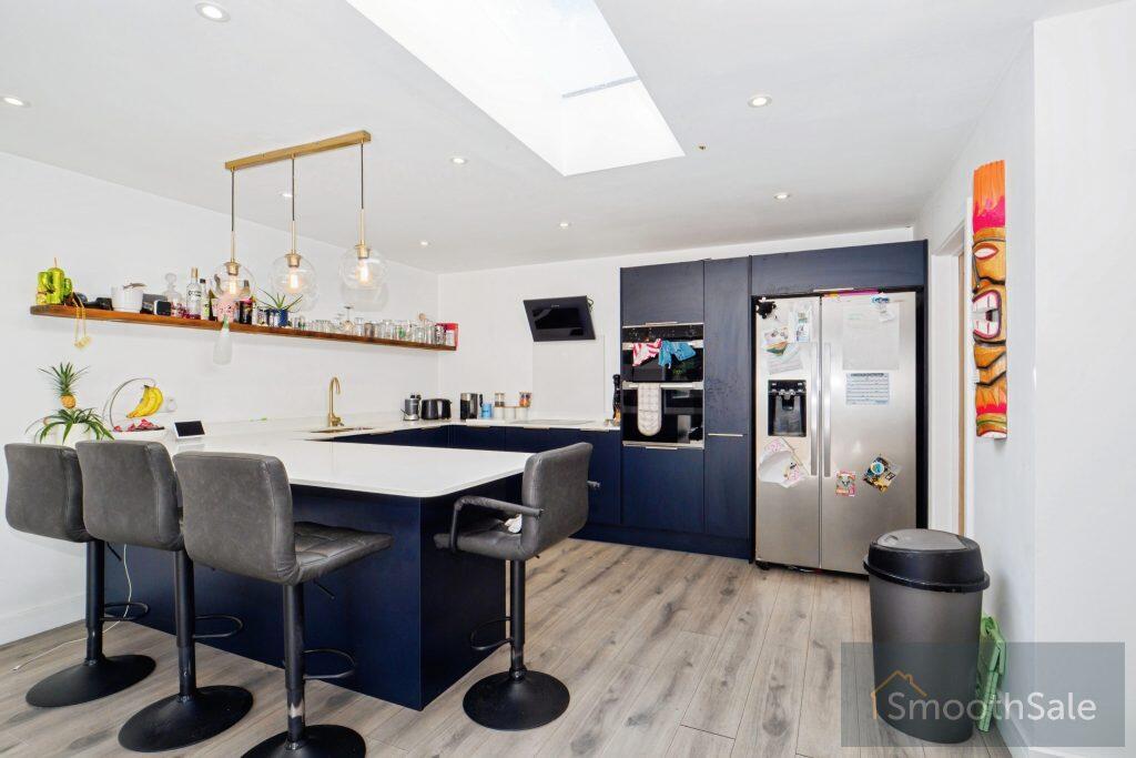 House in Thanet, Upton, Broadstairs and St Peters - View 4
