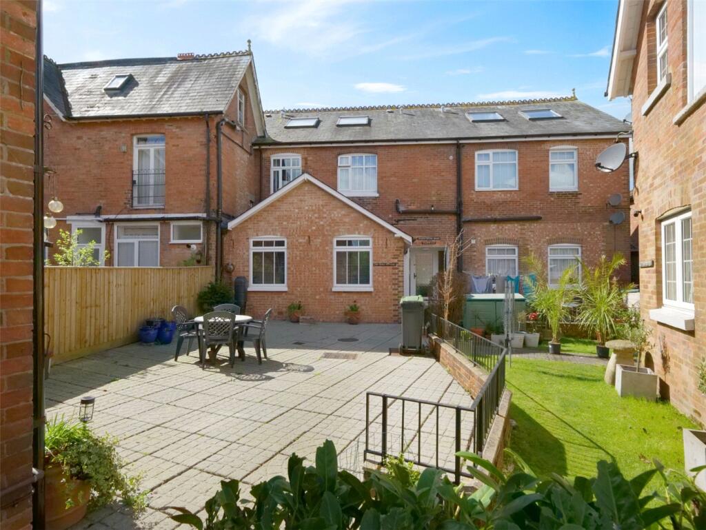 Main image of property: New Borough, Wimborne, Dorset, BH21