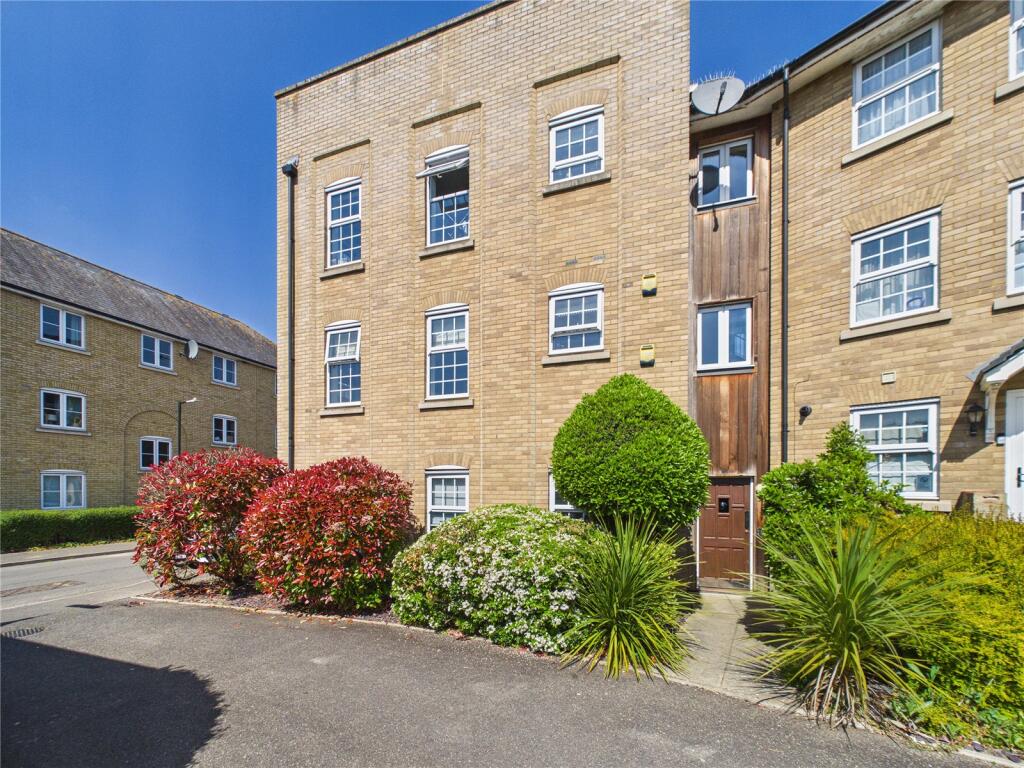 Main image of property: Dove House Meadow, Great Cornard, Sudbury, Suffolk, CO10