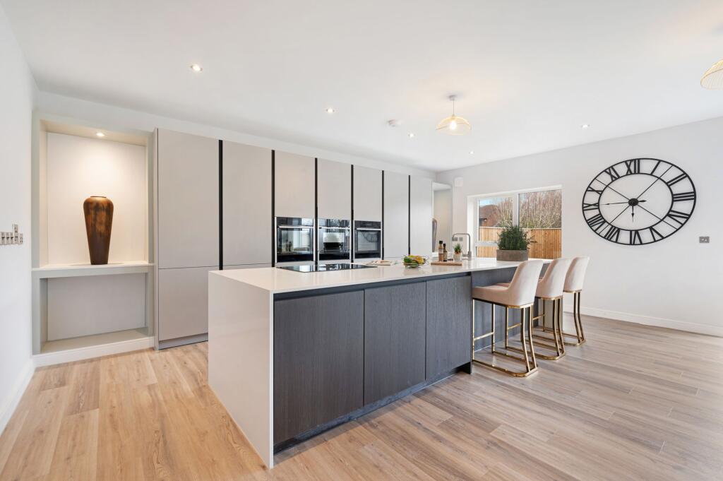 House in Preston - View 2