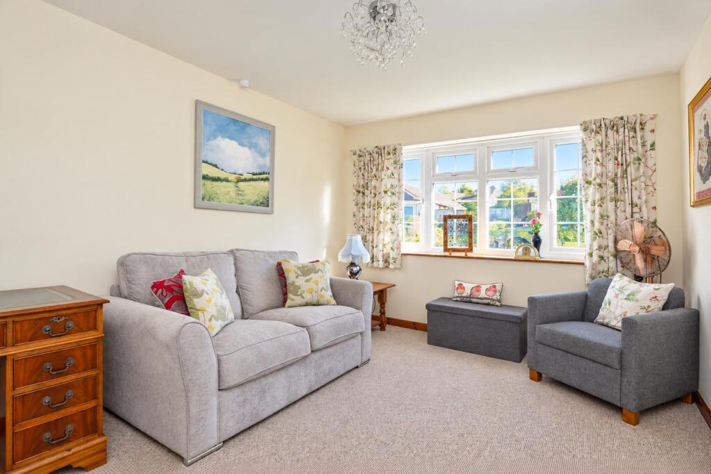 House in Ventnor, Whitwell - View 5