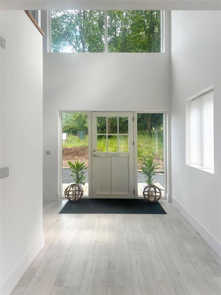 House in Falkirk, Stirling - View 4