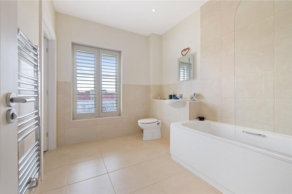 House in Chichester - View 5