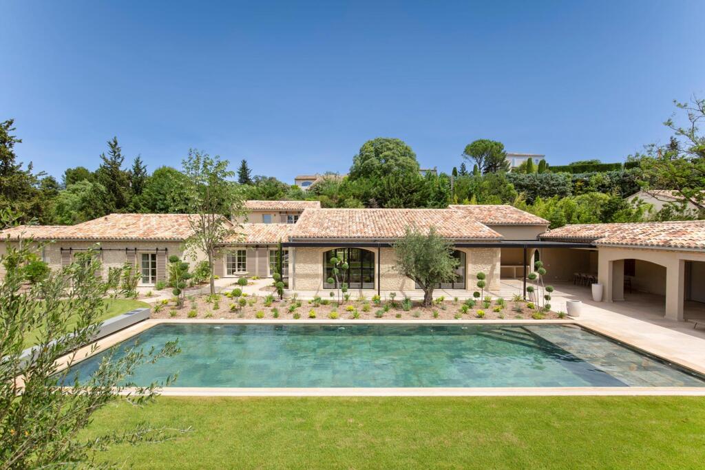 Main image of property: Provence-Alps-Cote d`Azur, Bouches-du-Rhône, Maussane-les-Alpilles