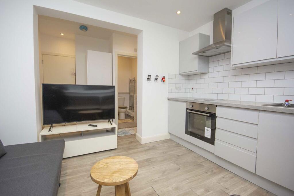 Main image of property: Foscote Road, London