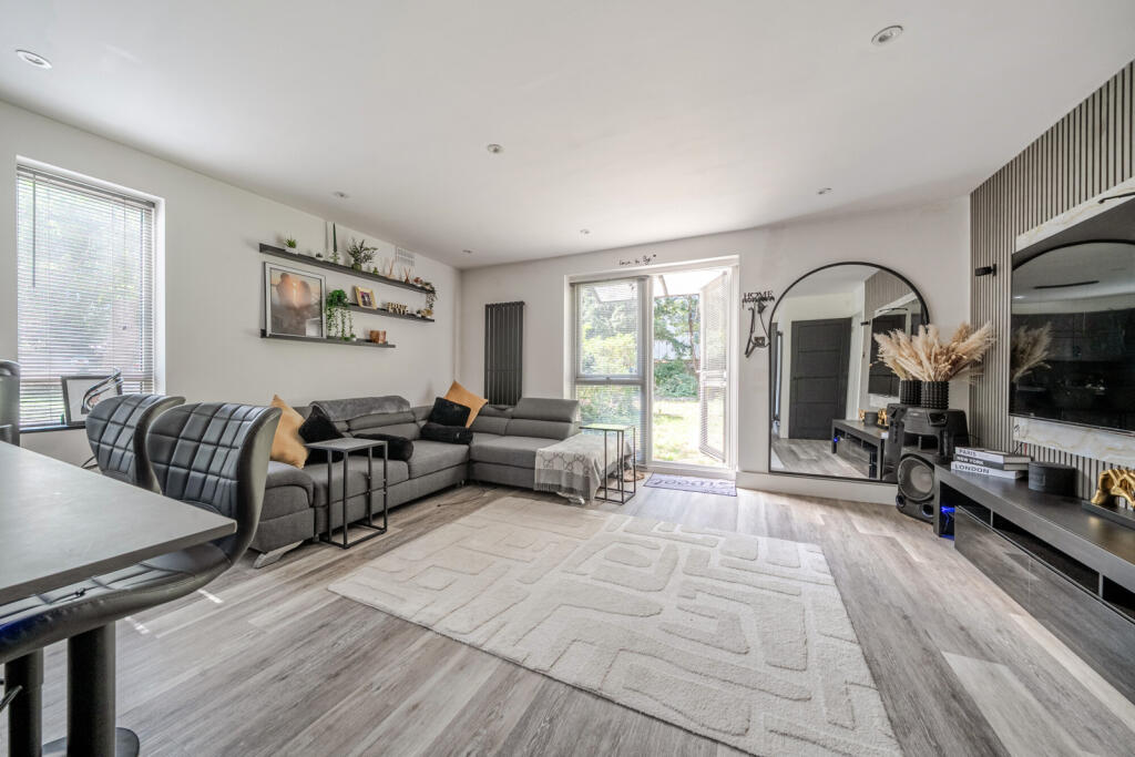 Beachborough Road, Bromley, Kent photo 5