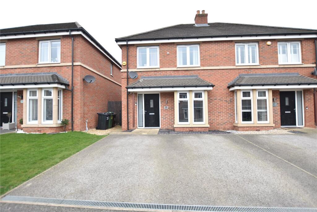 Main image of property: Mayfair Mount, Crossgates, Leeds, West Yorkshire
