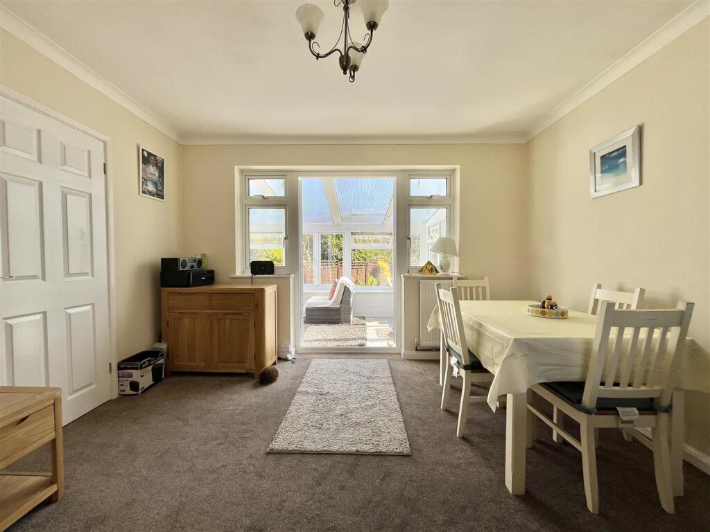 House in Rother, Fairlight - More