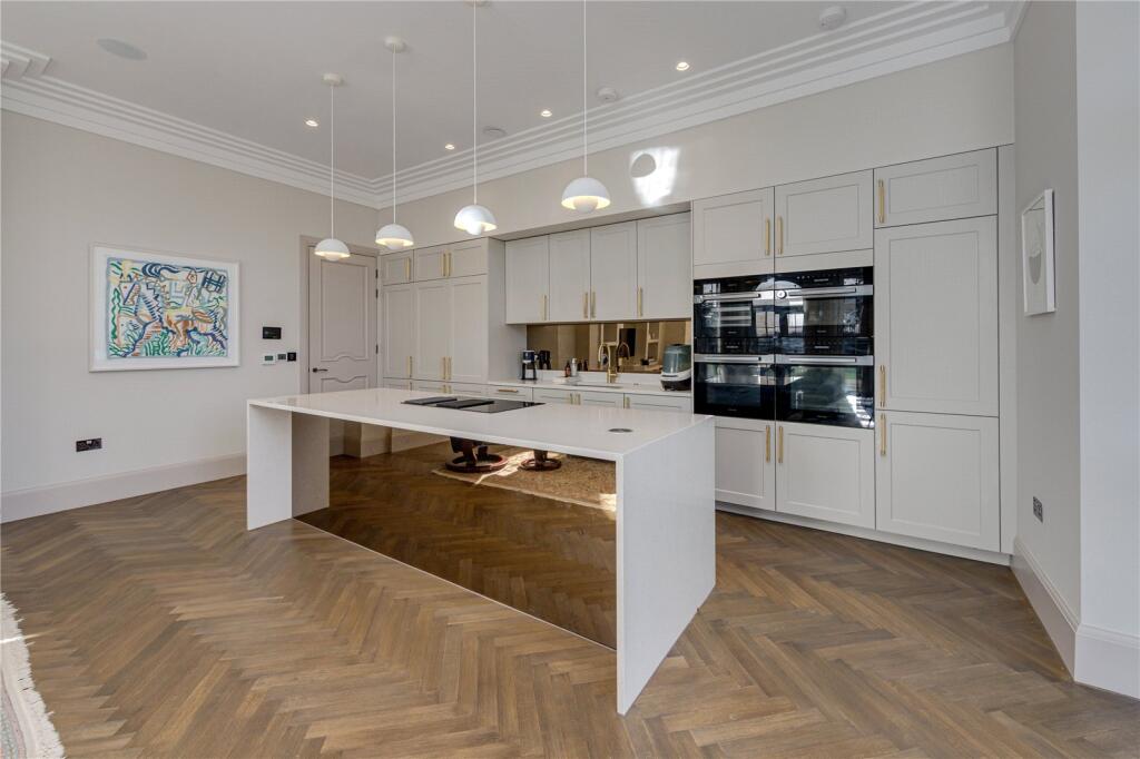 Additional image 9 of Hanstead House, Bricket Wood, St Albans, AL2
