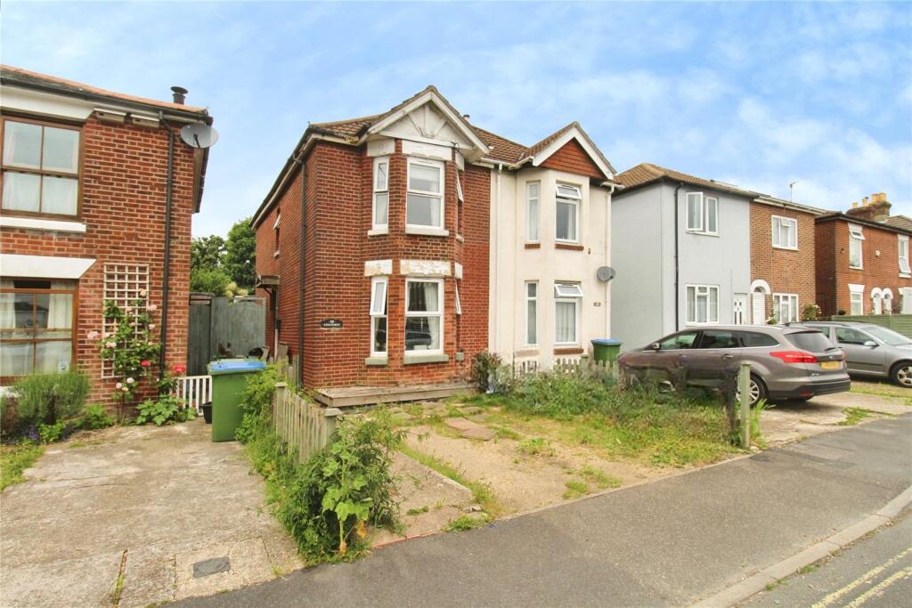 Main image of property: Shirley Park Road, Southampton, Hampshire, SO16