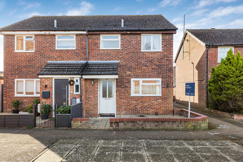 Main image of property: Newlands Drive, Wantage, OX12