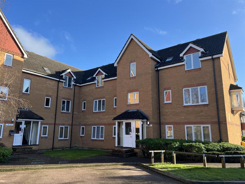 Main image of property: Redoubt Close, Grove Road, Hitchin