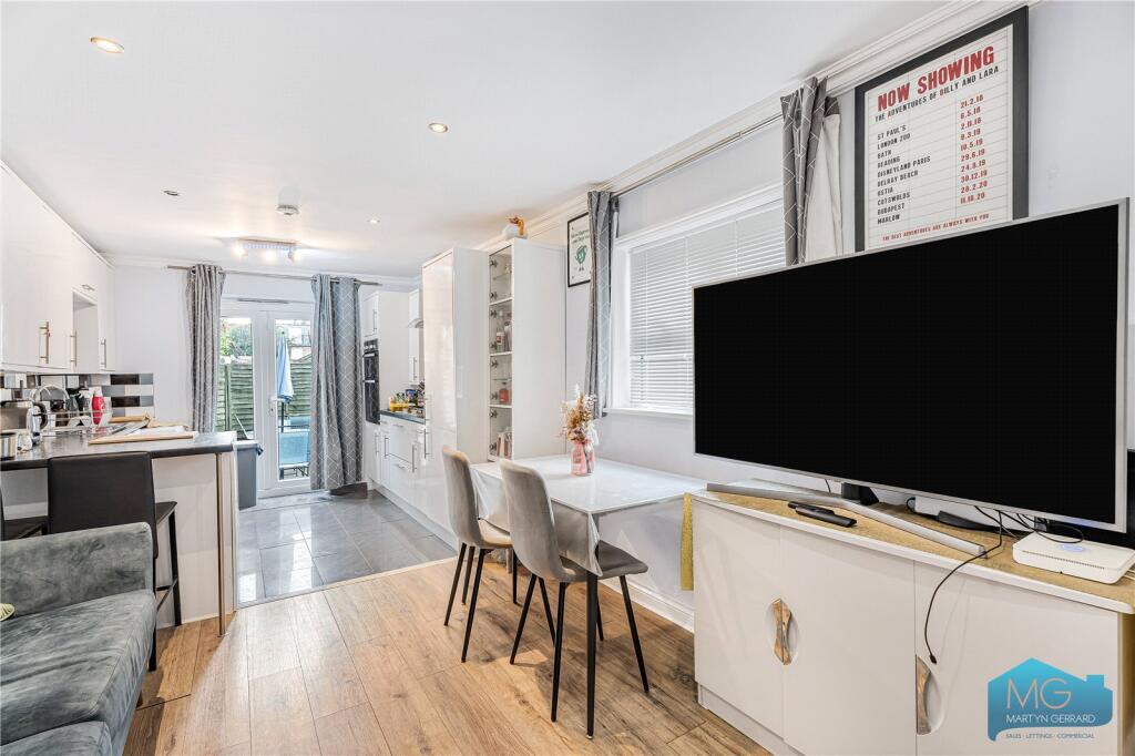 Stonard Road, London, N13 photo 2